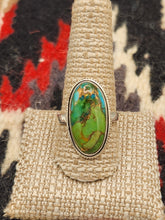 Load image into Gallery viewer, GREEN COPPER TURQUOISE RING - SIZE 11 - OVAL SHAPED