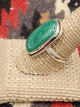 Load image into Gallery viewer, MALACHITE RING - SIZE 9
