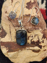 Load image into Gallery viewer, LABRADORITE NECKLACE & EARRINGS SET - RECTANGULAR