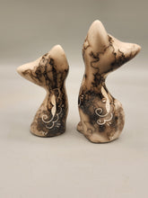 Load image into Gallery viewer, HORSEHAIR CATS - 2 SIZES - TOM VAIL JR