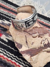 Load image into Gallery viewer, BEAR OVERLAY STERLING SILVER CUFF BRACELET - TOMMY & ROSITA SINGER