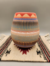 Load image into Gallery viewer, NAVAJO ETCHWARE POTTERY - ROBINSON & VALENCIA ETSITTY