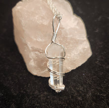Load image into Gallery viewer, QUARTZ CRYSTAL WRAPPED CRYSTAL POINT Necklace