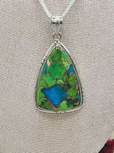 Load image into Gallery viewer, GREEN COPPER TURQUOISE PENDANT & EARRING SET