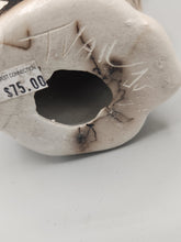 Load image into Gallery viewer, HORSEHAIR CAT POTTERY - TOM VAIL JR