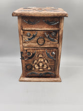 Load image into Gallery viewer, HERB CHEST/JEWELRY BOX- TRIQUETRA