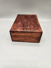 Load image into Gallery viewer, WOODEN BOX - HAMSA
