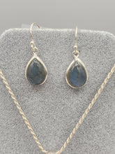 Load image into Gallery viewer, LABRADORITE NECKLACE & EARRINGS SET - TEARDROP