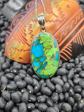 Load image into Gallery viewer, GREEN COPPER TURQUOISE NECKLACE & EARRINGS SET -OVAL