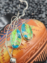 Load image into Gallery viewer, GREEN COPPER TURQUOISE NECKLACE & EARRINGS SET -OVAL