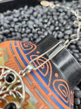 Load image into Gallery viewer, ONYX TREE OF LIFE PENDANT