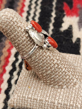 Load image into Gallery viewer, SPINY OYSTER SHELL RING - ZUNI- SIZE 7 - MIKE SIMPLIERO