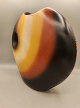 Load image into Gallery viewer, ACOMA ETCHWARE EAGLE DANCER KACHINA PILLOW POT POTTERY - DIANE ARAGON #2