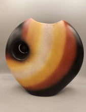 Load image into Gallery viewer, ETCHWARE EAGLE DANCER KACHINA PILLOW POT POTTERY - DIANE ARAGON #2