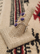 Load image into Gallery viewer, PURPLE COPPER TURQUOISE RING - 5 STONE - SIZE 7.5