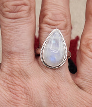Load image into Gallery viewer, MOONSTONE RING - SIZE 8.5 - TEARDROP SHAPED
