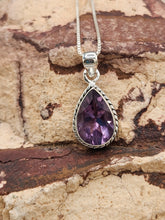 Load image into Gallery viewer, AMETHYST OVAL PENDANT SET