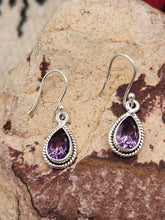 Load image into Gallery viewer, AMETHYST OVAL PENDANT SET