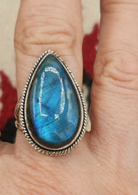 Load image into Gallery viewer, LABRADORITE RING - SIZE 10 - TEARDROP