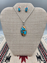 Load image into Gallery viewer, TURQUOISE &SPINY OYSTER SHELL NECKLACE &EARRINGS SET