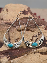 Load image into Gallery viewer, KINGMAN TURQUOISE EARRINGS WITH SUN RAY DESIGN
