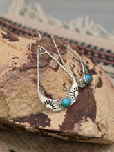 Load image into Gallery viewer, KINGMAN TURQUOISE EARRINGS WITH SUN RAY DESIGN
