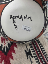 Load image into Gallery viewer, ACOMA SEED POT - RACHEL CONCHO