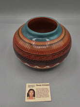 Load image into Gallery viewer, NAVAJO ETCHWARE POTTERY - SEFARINA BENALLY