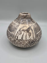 Load image into Gallery viewer, ETCHED HORSEHAIR HUMMINGBIRD POTTERY- JESSICA VAIL