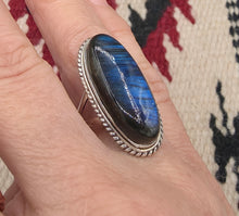 Load image into Gallery viewer, LABRADORITE RING -SIZE 8.5