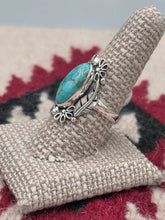 Load image into Gallery viewer, TURQUOISE RING WITH FLOWER MOTIF- SIZE 9