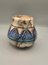 Load image into Gallery viewer, COLORED HORSEHAIR ETCHED POTTERY - RONALD SMITH