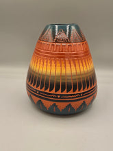 Load image into Gallery viewer, NAVAJO ETCHWARE POTTERY - RONALD SMITH