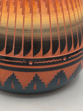 Load image into Gallery viewer, NAVAJO ETCHWARE POTTERY - RONALD SMITH