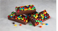 Load image into Gallery viewer, AWARD WINNING FUDGE! - Multiple Flavors Available - 8 oz package