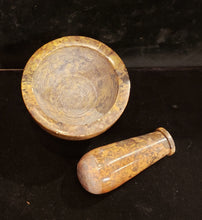 Load image into Gallery viewer, MORTAR &amp; PESTLE SET - SOAPSTONE
