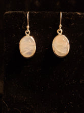Load image into Gallery viewer, MOONSTONE OVAL EARRINGS