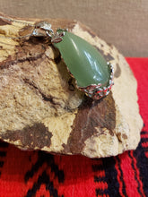 Load image into Gallery viewer, TEARDROP CRYSTAL PENDANT LEAF DESIGN - 24" CHAIN