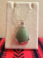 Load image into Gallery viewer, TEARDROP CRYSTAL PENDANT LEAF DESIGN - 24" CHAIN