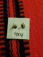 Load image into Gallery viewer, AMETHYST MINI POST EARRINGS - 4mm SQUARE