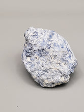 Load image into Gallery viewer, KYANITE - FREE STANDING STONE