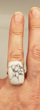 Load image into Gallery viewer, HOWLITE RING - SIZE 7