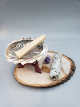 Load image into Gallery viewer, UNBURDEN CRYSTAL SMUDGE KIT