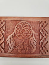 Load image into Gallery viewer, CARVED WOODEN BOX - DREAMCATCHER
