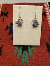Load image into Gallery viewer, LABRADORITE EARRINGS