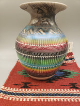 Load image into Gallery viewer, COLORED HORSEHAIR POTTERY VASE - CAROL BENALLY