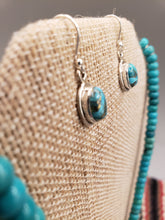 Load image into Gallery viewer, TURQUOISE NECKLACE WITH ATTACHED PENDANT