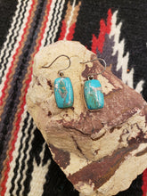 Load image into Gallery viewer, TURQUOISE SQUARE PENDANT ON 6MM BEADS - KINGMAN