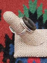 Load image into Gallery viewer, LABRADORITE RING - SIZE 7