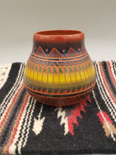 Load image into Gallery viewer, NAVAJO ETCHWARE POTTERY - RONALD SMITH